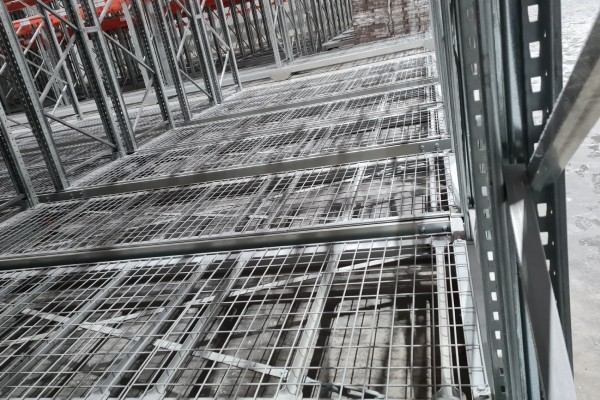 Mobile racks can be equipped with the same accessories available for adjustable pallet racking