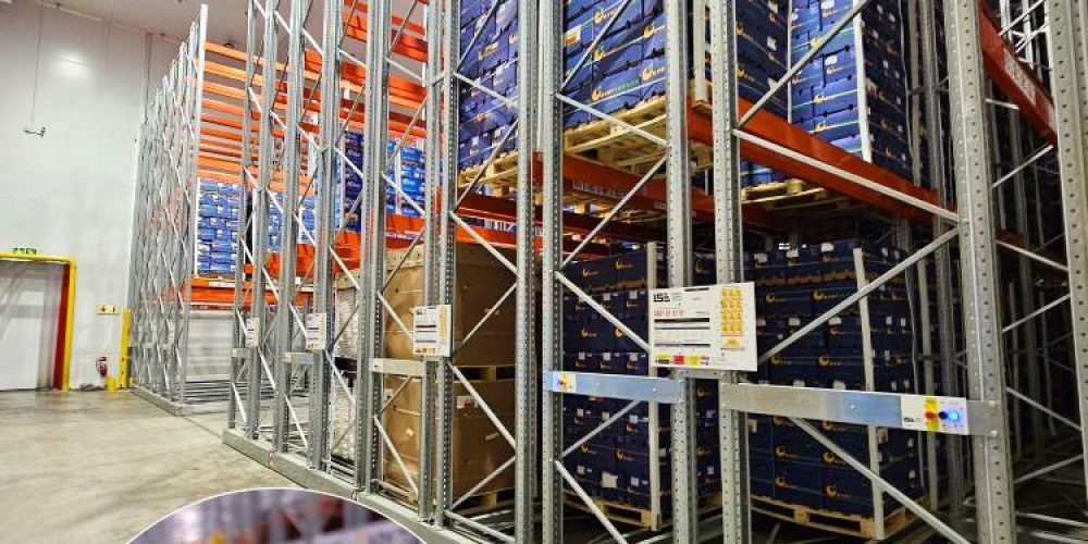 The Remote Control Enables Operators to Control the MovoRack Racking from their Reach Trucks
