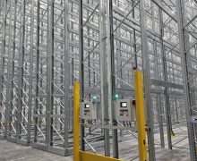 It is Possible to Install a Static Racking Unit between Two Powered Mobile Racking Units