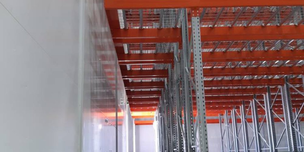 A Pedestrian Walkway can be Set Up Next to the Module Closest to the Wall and Equipped with P&D Stations